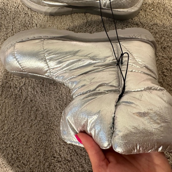 Silver Metallic Puffer Boots - Picture 3 of 4